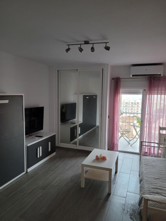 Apartmán Precioso Alojamiento Con Piscinas Benalmádena Exteriér fotografie